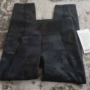 Tine to Sweat Crop 23"